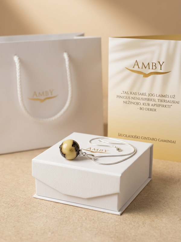 Amber pendant "Bellum gold"