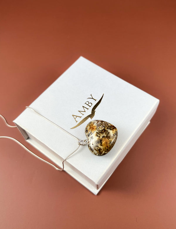 Gintaro širdis, sidabras 925 "Šviesa tavyje"