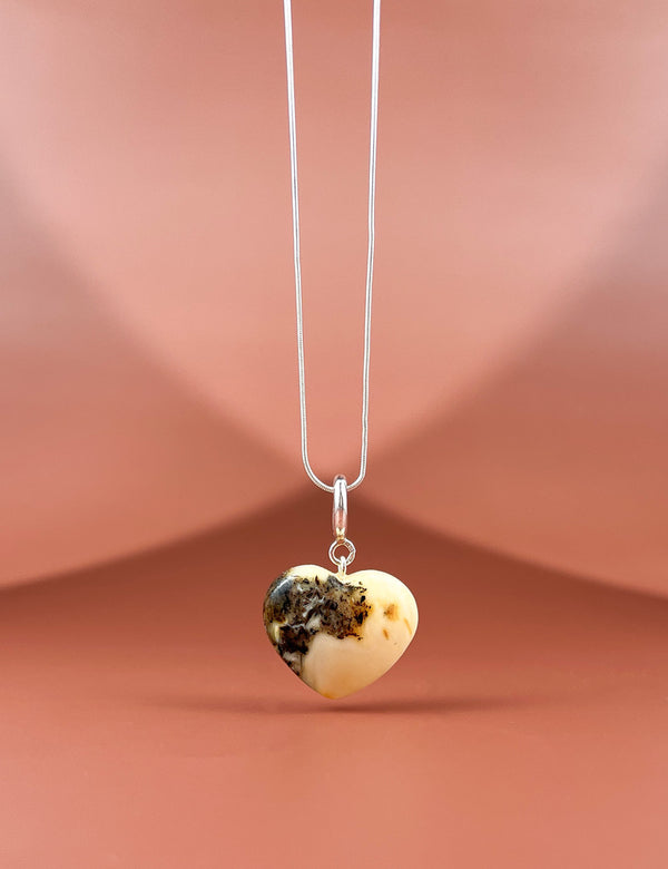 Gintaro širdis, sidabras 925 "Nuotykis"