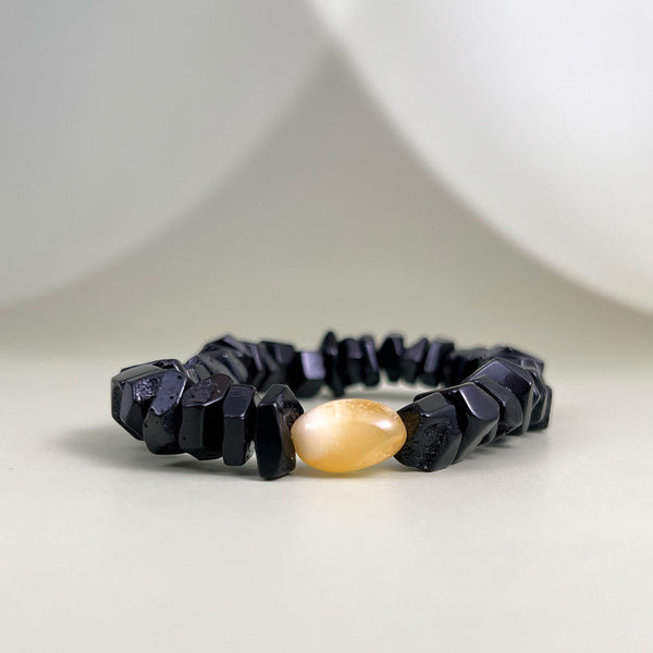Black amber bracelet "Cube"