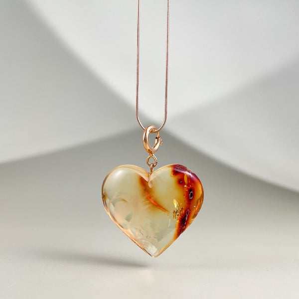 Gintaro širdis, auksuotas sidabras 925 "Fantazija"