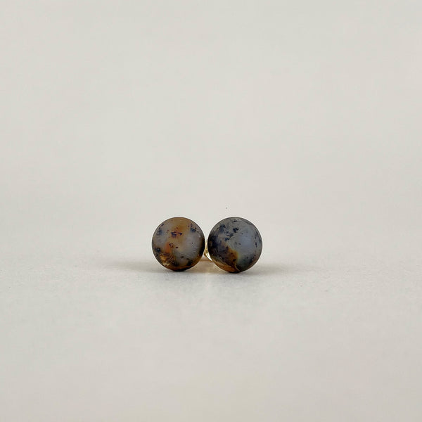 Neblizgaus gintaro auskarai vinukai 10mm skersmens, auksuotas sidabras 925 "Visata"
