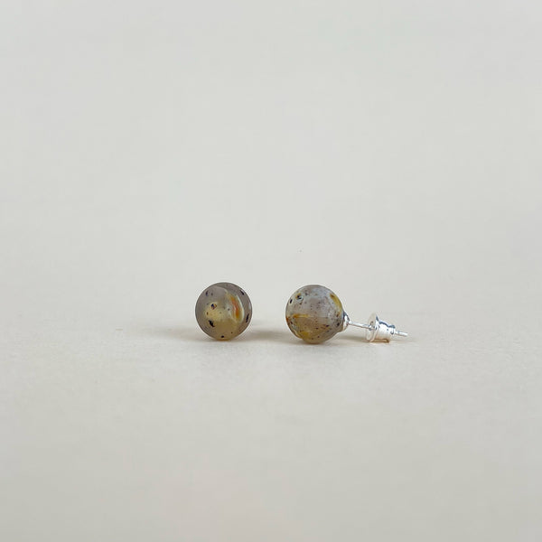 Neblizgaus gintaro auskarai vinukai 10mm skersmens,  sidabras 925 "Visata"