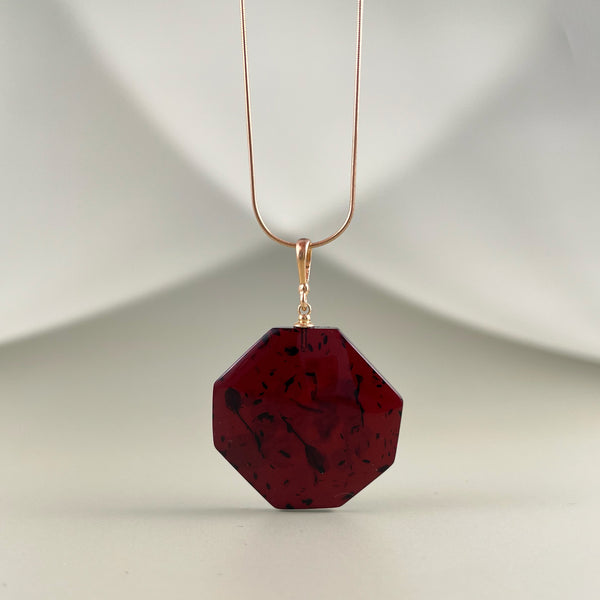 Gintarinis pakabukas, auksuotas sidabras 925 "Cherry amuletas"