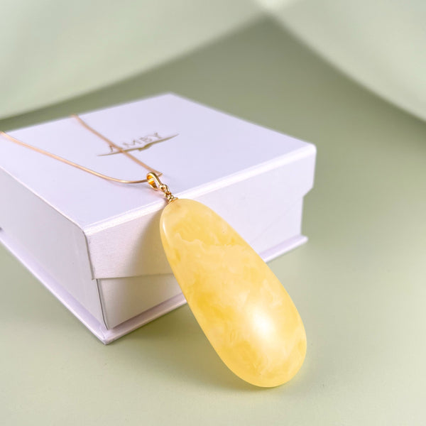 Gintaro pakabukas, auksuotas sidabras 925 "Karališkas"