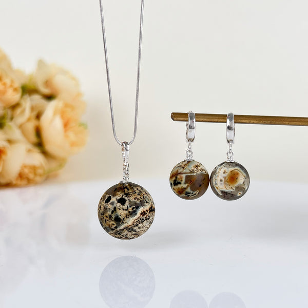 Gintaro rinkinys, sidabras 925 "Meteoritas"
