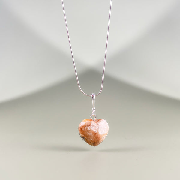 Gintaro širdis, sidabras 925 "Balta karamelė"