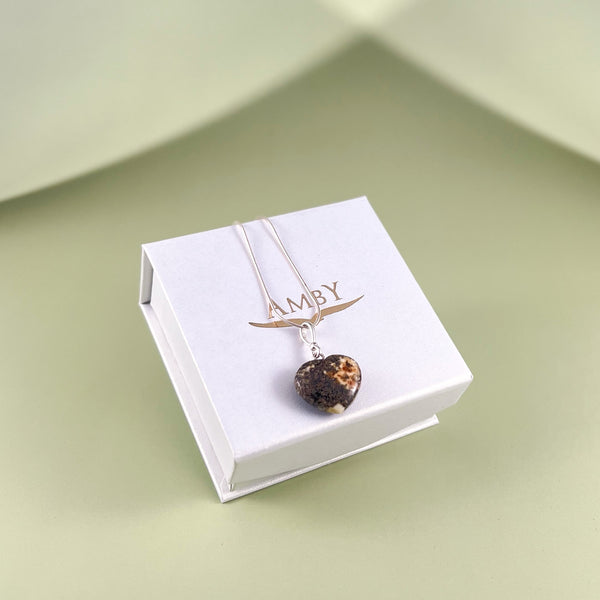 Gintaro širdis, sidabras 925 "Krisliukas"