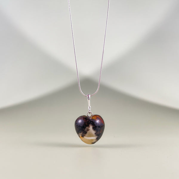 Gintaro širdis, sidabras 925 "Pasimatymas"