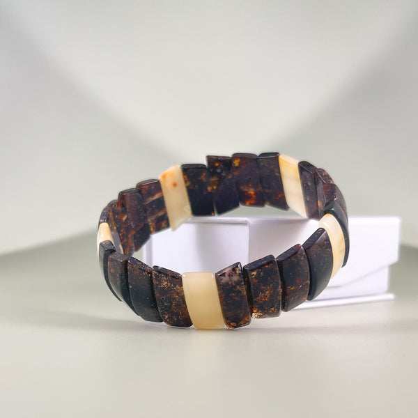 Gintaro apyrankė "Šviesa"