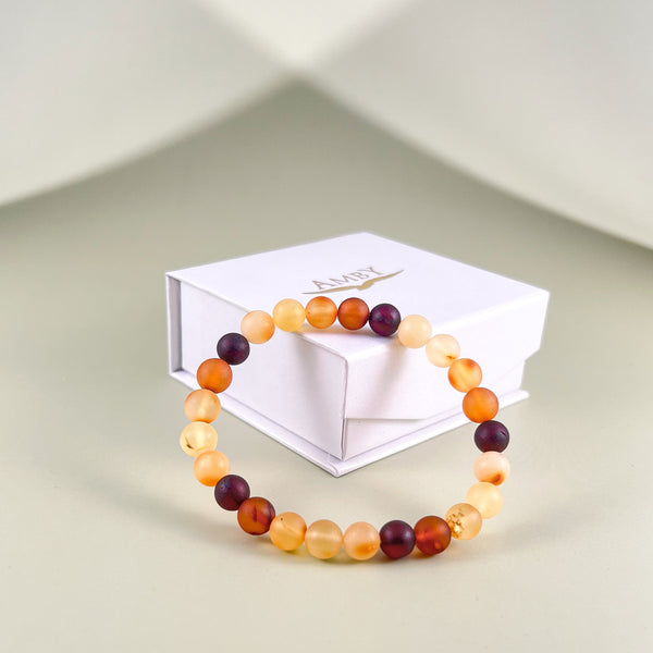 Gintaro apyrankė "Karuselė"