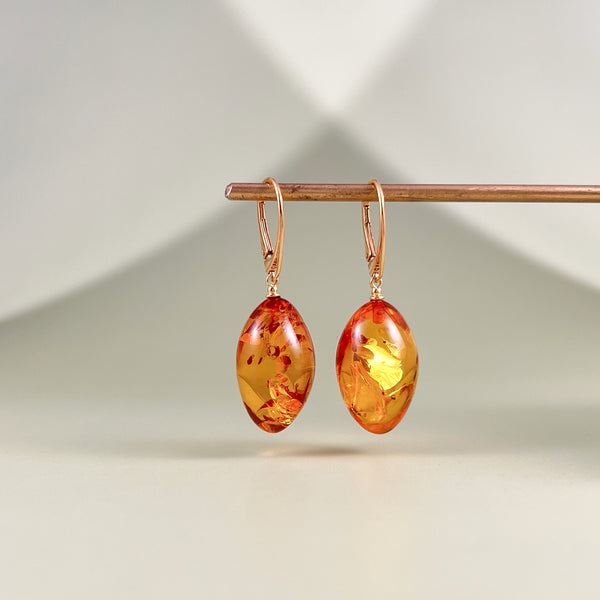 Gintariniai auskarai, auksuotas sidabras 925 "Medaus slyvelės"