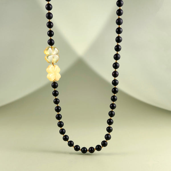 Juodas gintaro vėrinys 70cm, auksuotas sidabras 925 "Laimės dobiliukai"