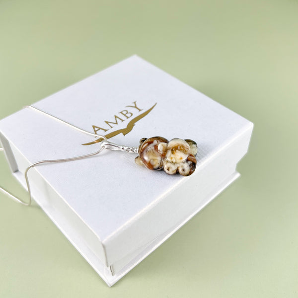 Gintaro pakabukas, sidabras 925 "Draugystė"