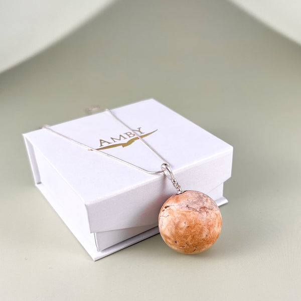 Gintaro pakabukas, sidabras 925 "Gerio planeta"