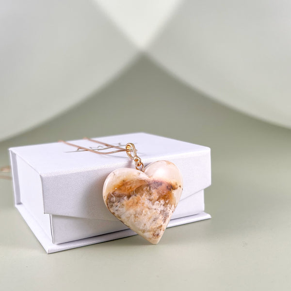 Gintaro pakabukas , auksuotas sidabras 925 "Kupina meilės"