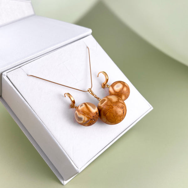 Gintaro rinkinys, auksuotas sidabras 925 "Veneros šviesa"