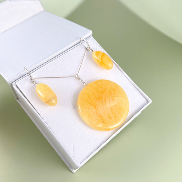 Gintaro rinkinys, sidabras 925 "Baltijos saulėgrąža"