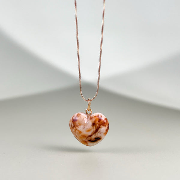 Gintaro širdis, auksuotas sidabras 925 "Širdžių ugnis"