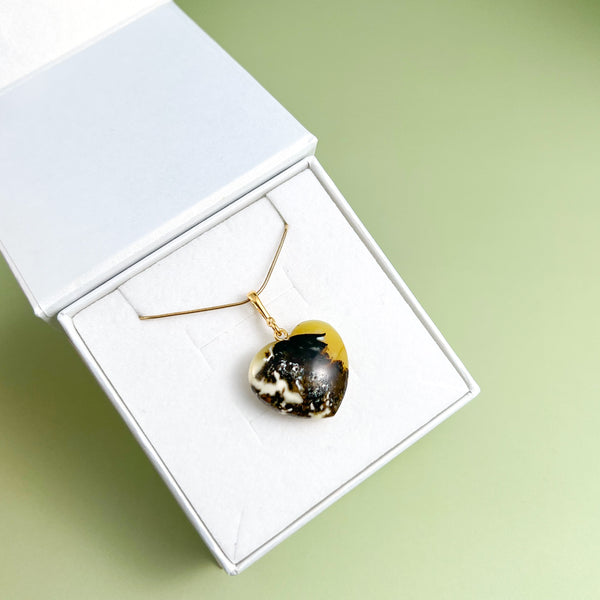 Gintaro širdis, auksuotas sidabras 925 "Brangiausiai"