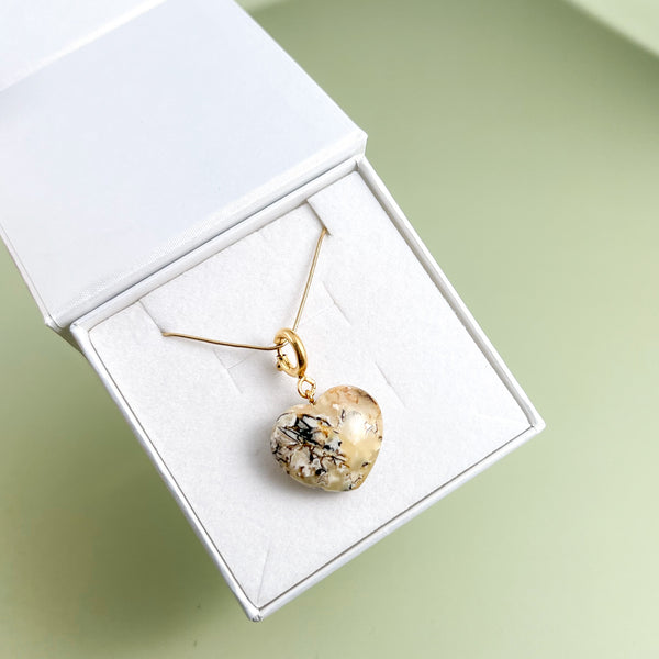 Gintaro širdis, auksuotas sidabras 925 "Pasiilgau"