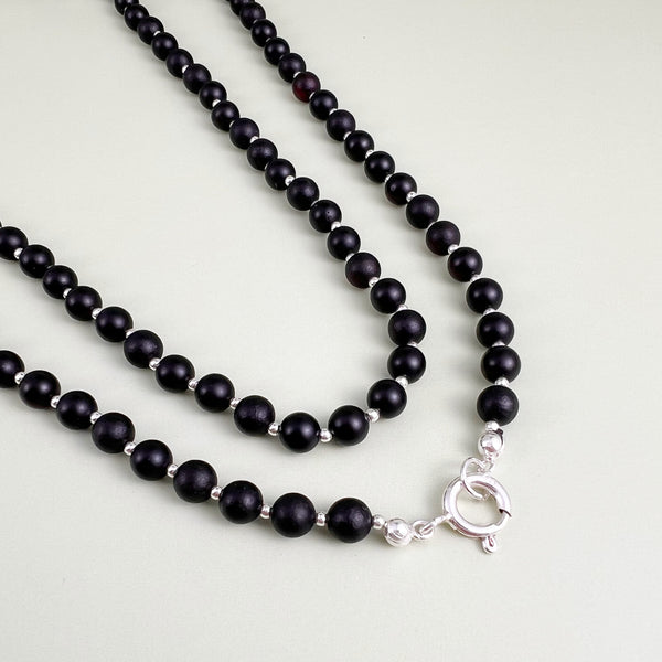 Ilgas juodo gintaro vėrinys 91cm, sidabras 925 "Šešėlis"