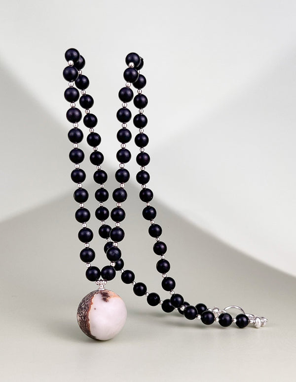 Juodo gintaro vėrinys 48cm, sidabras 925 "Juoda balta"