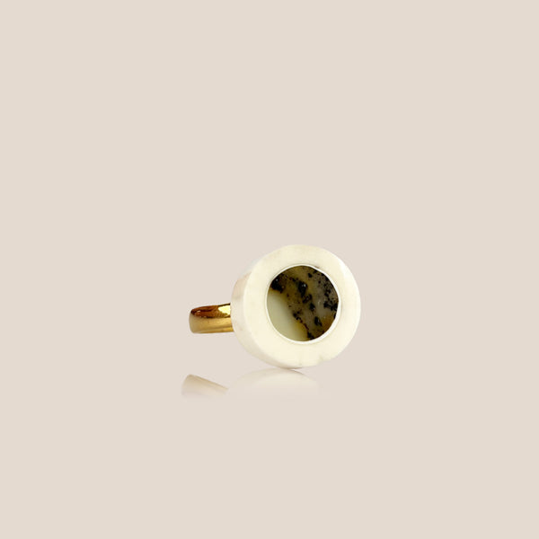 Elnio rago žiedas su gintaru, auksuotas sidabras 925 "Elnaitė"