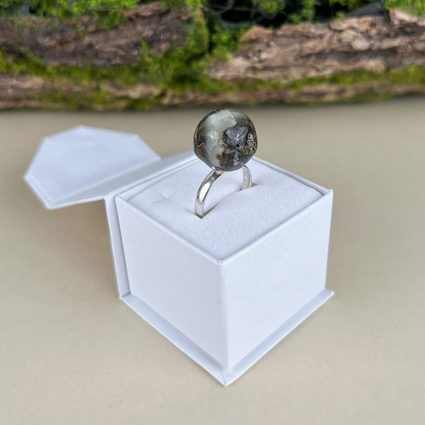 Gintaro žiedas, sidabras 925 "Upė"