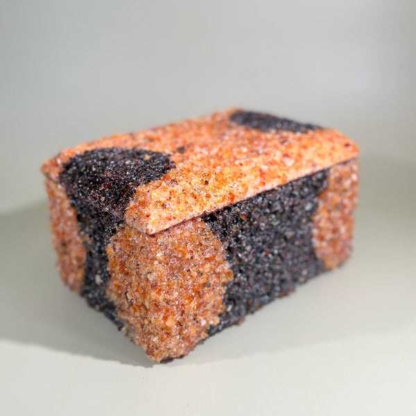 Gintaro dėžutė papuošalams iš medžio su Baltijos gintaru "Ritiniai"