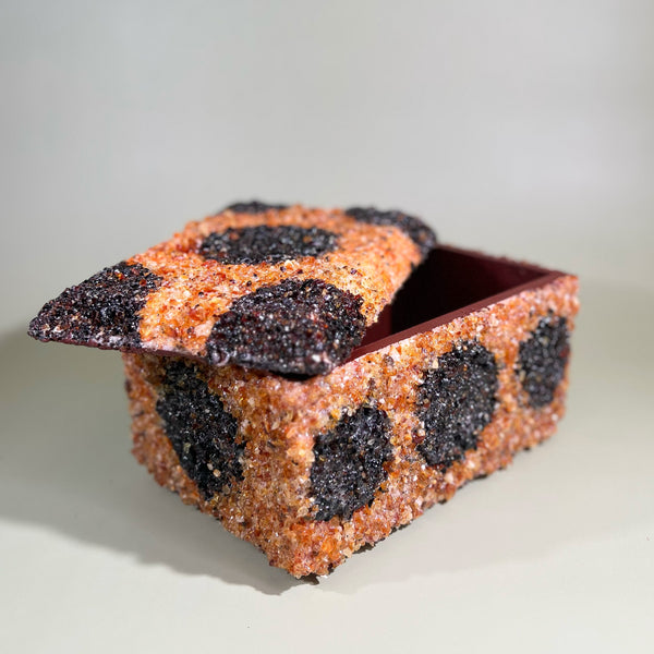 Gintaro dėžutė papuošalams iš medžio su Baltijos gintaru "Saulės"