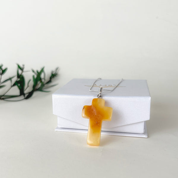 Geltonas gintaro kryželis , sidabras 925 "Šviesa"