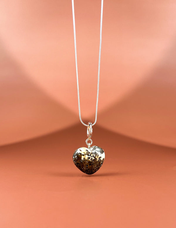 Gintaro širdis, sidabras 925 "Virpesys"