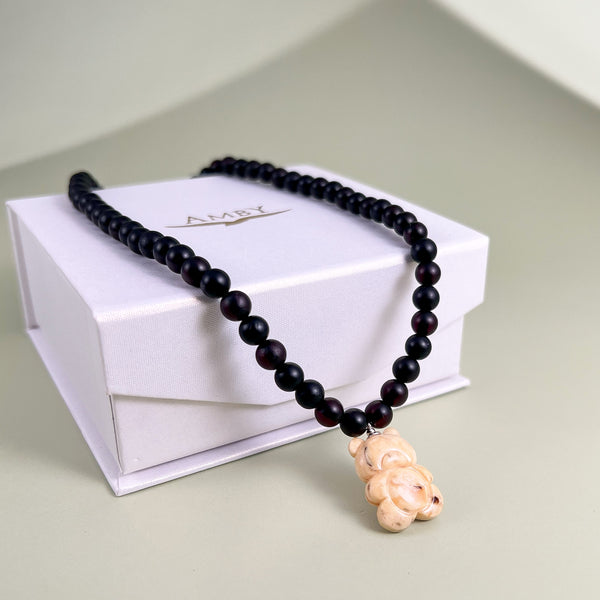 Vaikiškas gintarinis vėrinys 35cm "Nuotaikos meškiukas"