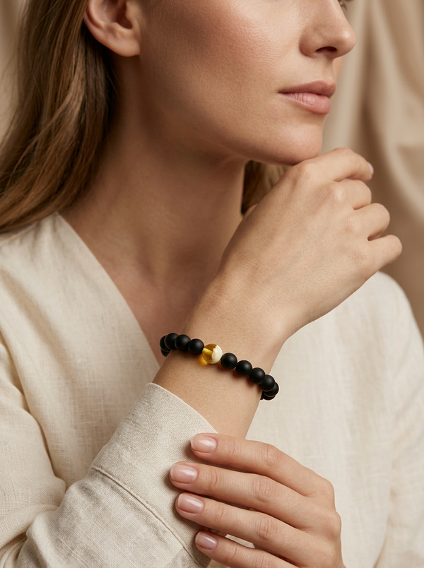 Faceted amber bracelet "Honey crystals"