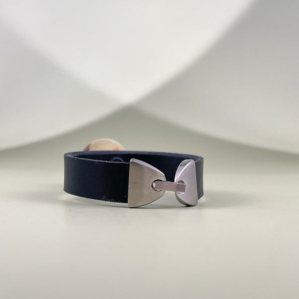 Gintaro apyrankė su oda "Puselė"