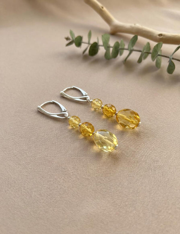 Gintaro auskarai, sidabras 925 "Saulės žvilgsnis"