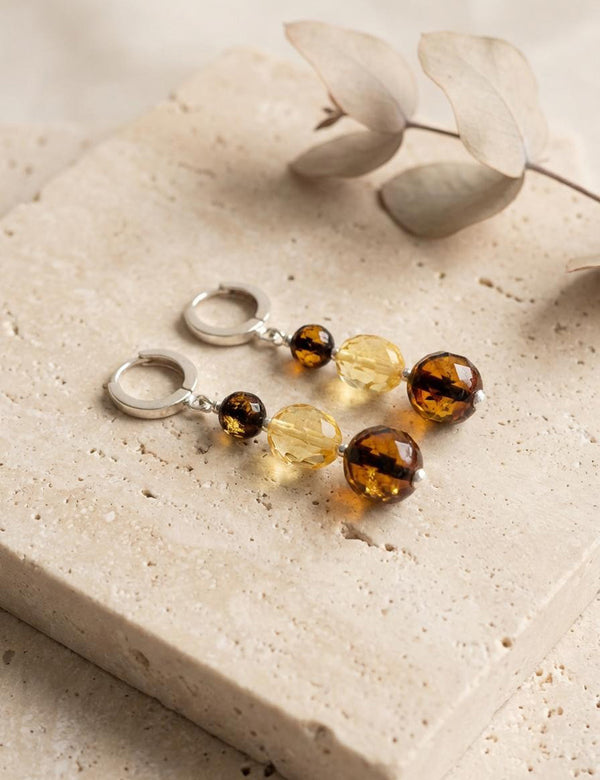 Gintaro auskarai, sidabras 925 "Šešėlių šviesa"