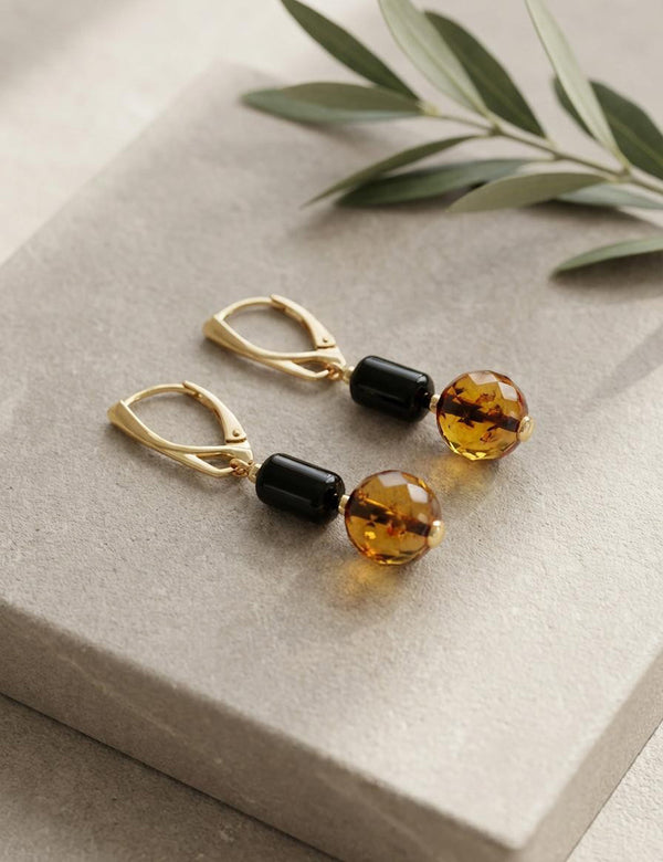 Gintaro auskarai, auksuotas sidabras 925 "Švytinti naktis"