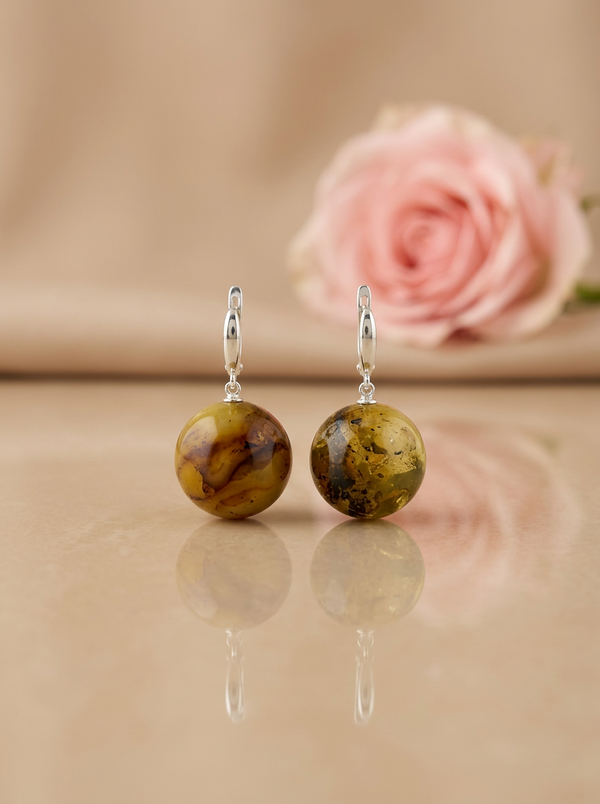 auskaraistambusrutuliai