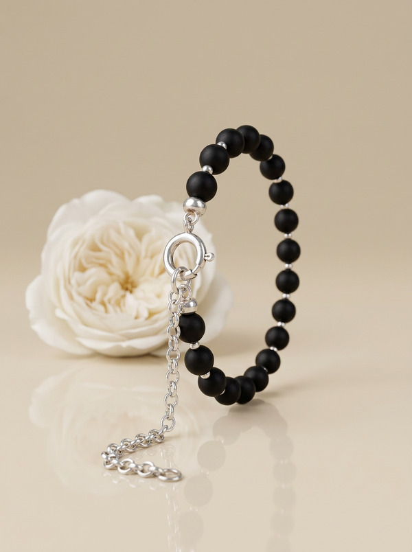 bellum_silver_juoda_gintaro_apyranke