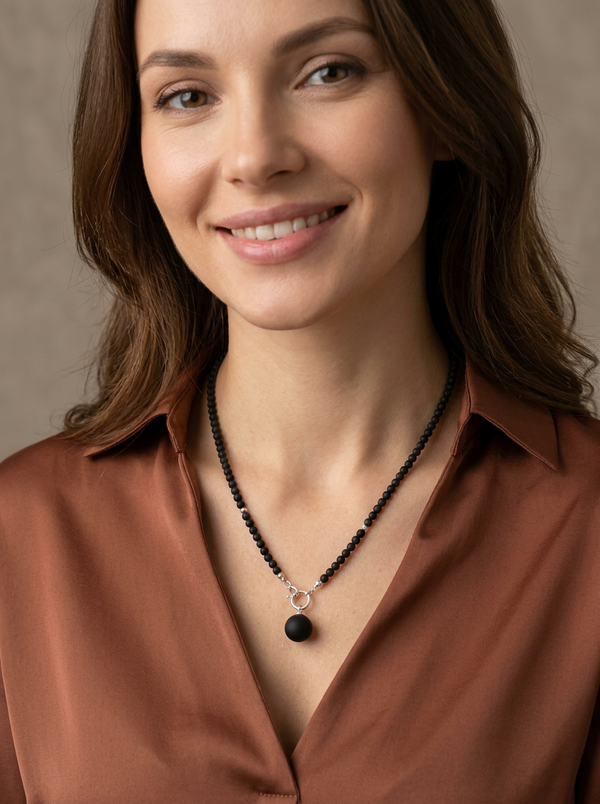 Gintarinis vėrinys, sidabras 925 "Just black"