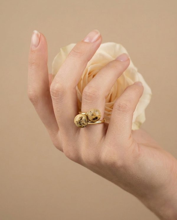 Amber ring, silver 925 "Dualism"