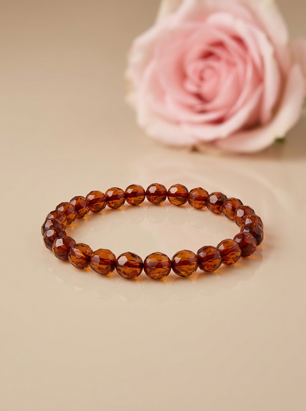 Facetuoto gintaro apyrankė "Šviesi vyšnia"