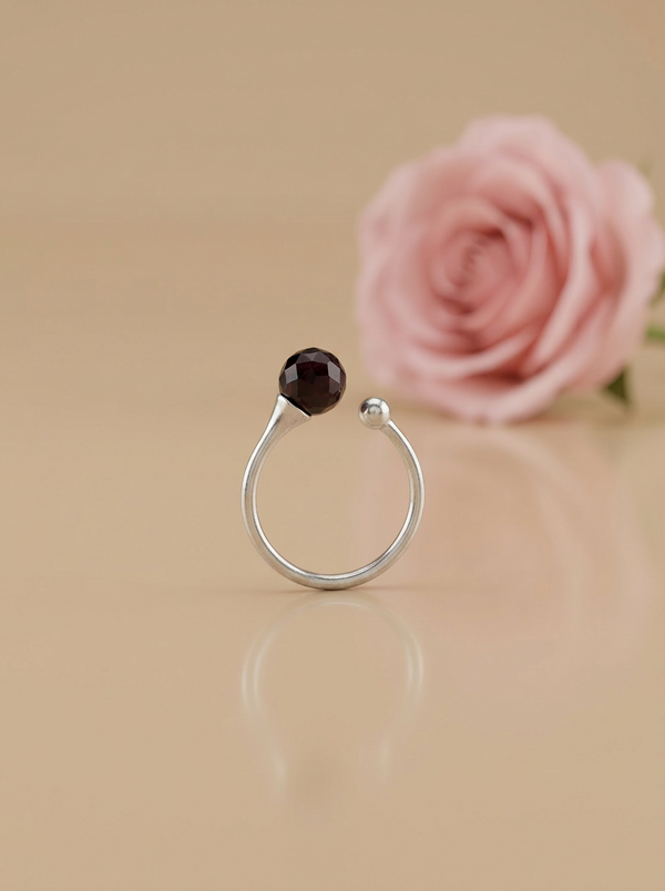 facetuotas kampuotas gintaras naturalus