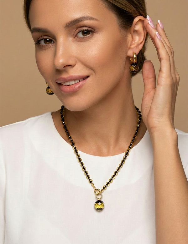 facetuotas gintaro verinys