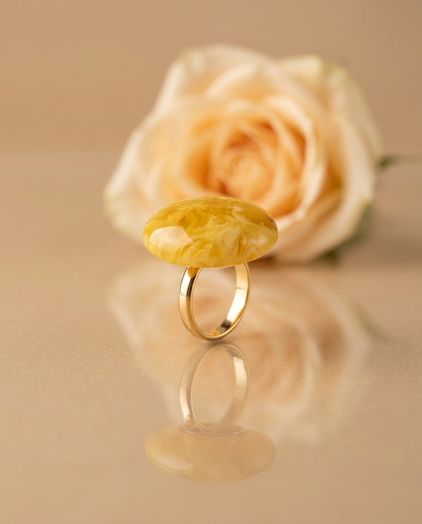 geltonasgintaroziedas