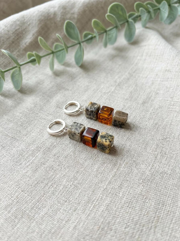 Gintaro auskarai, sidabras 925 "Tyli Baltija"