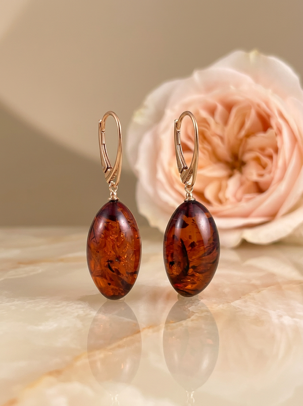 gintaro_auskarai_moterims_vysnios_auskarai_amby.lt