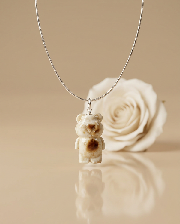 gintaro pakabukas su sidabru